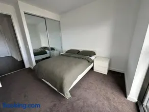 Magnificent Apartment with Views and Pool - Image 2