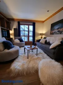 Arc 1950 Appartement de standing Refuge du Montagnard, vue incroyable sur le Montblanc, skis aux pieds Accès spa et piscine - Image 1