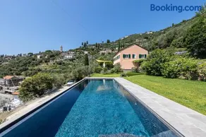 VILLA DUFOUR 1 Lusso, Spazio e Vista Mare - Image 3
