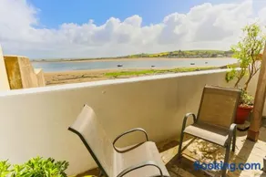 APPLEDORE GANNETS NEST 3 Bedrooms - Image 5