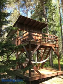 Tahkuna tree-house - Image 1