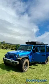 Embark on a journey through Maui with Aloha Glamp's jeep and rooftop tent allows you to discover diverse campgrounds unveiling the island's beauty from unique perspectives each day - Image 3