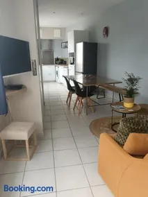 APPARTEMENT 100 Metres de la mer - Image 2