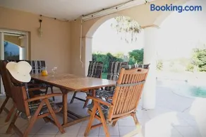 Spacious, good located villa in Sant Pere Pescador, Nautic Palmera - Image 1