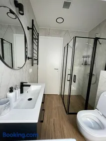 GREEN HILL apartment with a view to Lagoon - Image 3