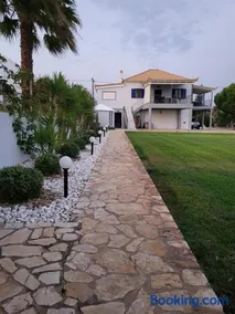 NAVARINO BATHS sea-front estate - Image 5