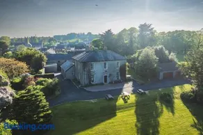 Willowbank House & Farm - Image 2