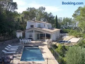 Villa Ormarine, vue exceptionnelle sur la baie de Cannes et le Mercantour - Image 1