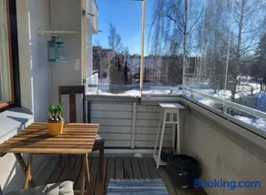 Cosy two rooms apartment in Helsinki with free parking - Image 1