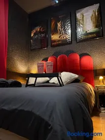 Ciné Room - Expérience cinéma privée - Netflix - Image 1