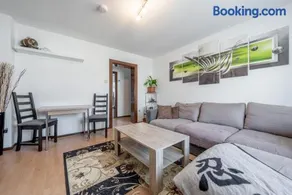 Private Smoker Apartment - Image 2