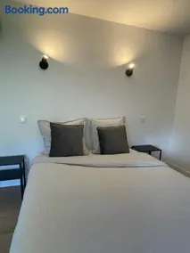 Au Pied Levé - Image 3