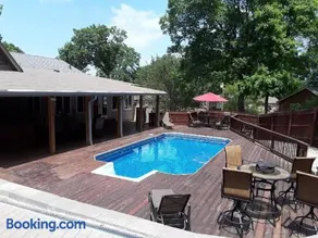 Ultra Nashville Super Spot With Pool - Image 5