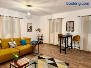Stylish apartment close to Wiener Neustadt - Image 4