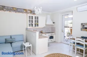 Amazing pied-à-terre on the Adriatic coast - Image 2