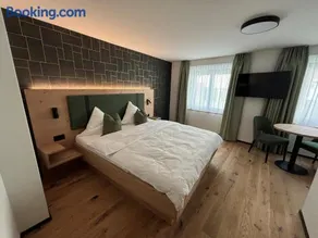 Appart Hotel Pitschonia Self Check-In - Image 4