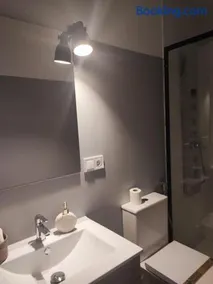 Luxury 16 Imperial - Image 3