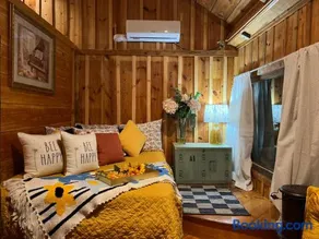Mountain Retreat - Image 3