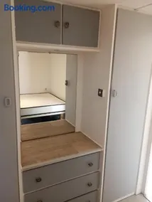 Mobil Home avec piscine sur terrain privé de 1500 m2 - Image 3