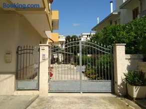 Nonno's Nest - Image 1
