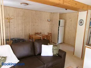 bas de chalet - Image 1