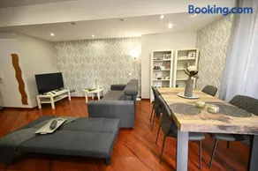 LA SUITE HOME - Central Apartment Deluxe - Image 3