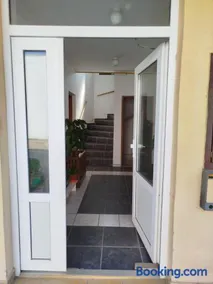 Levendula Apartman - Image 2