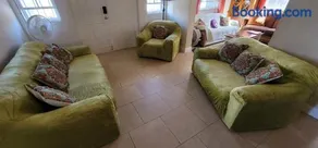 THE GOOD LIFE - Image 3