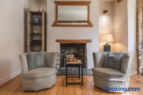 Summer Cottage - Image 5