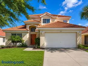 5BR Florida villa with private pool - Image 1