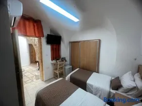 William's Guest House - Image 3