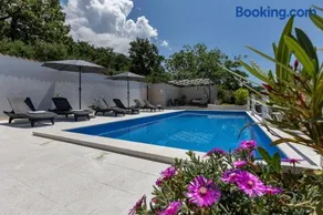 Rustic Villa Nina - Dalmatian Stone Mansion - Image 3