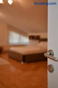 Sibe Apartments - Image 3