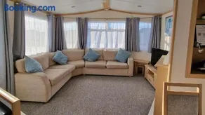 Carnaby Coastal Stay, West Sands - Image 2