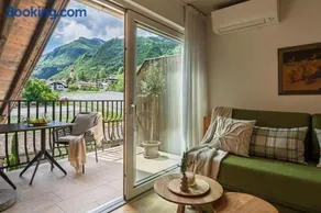 Kreuzwegerhof Nals - Apartments with Pool and Air Conditioning near Merano & Bolzano - Image 1