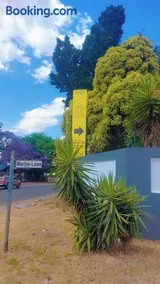 Eight Martjie Guesthouse - Image 2