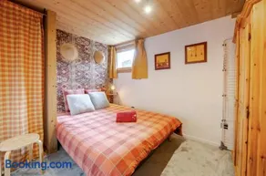 Chalet Cyclamens, 65m2 plein centre - Jardin, WIFI & parking! - Image 5