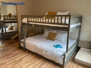 Orange Blossom Bungalow - Image 3