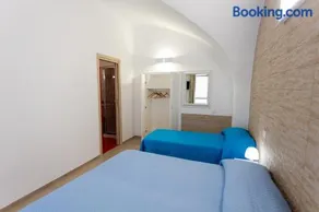 Z'Bass Rooms - Image 3