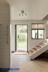 Mysig lägenhet i eget hus nära Lassalyckan - Image 5