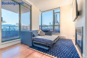 Core Central Vancouver Condo with Views & Balcony - Image 2