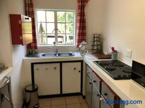 Peace Corner Cottages - Image 3