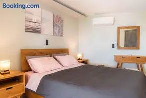 Ηοrizon View House - Image 2