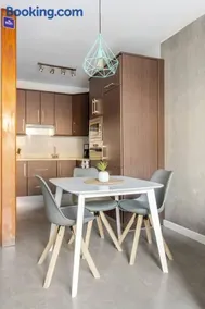 ALMA Elegant Suite Apartment - Image 3