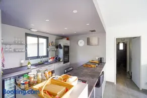 Gite de Chantecoucou - Piscine privative et vue - Image 3