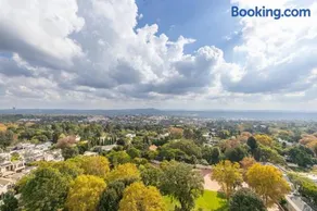 Sandton Skyline Stay - Image 2