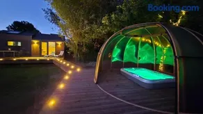 Tiny house Dôme jacuzzi privatif - Image 1