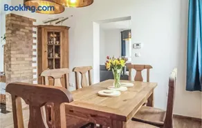 One-Bedroom Holiday Home In Biadoliny Szlachecki - Image 4