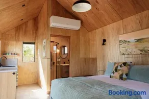 Bicheno Garden Cottages - Image 4