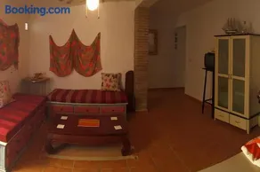 Almayate Hippie Shack - Image 3
